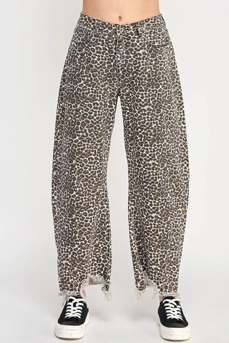 LEOPARD BARREL JEANS